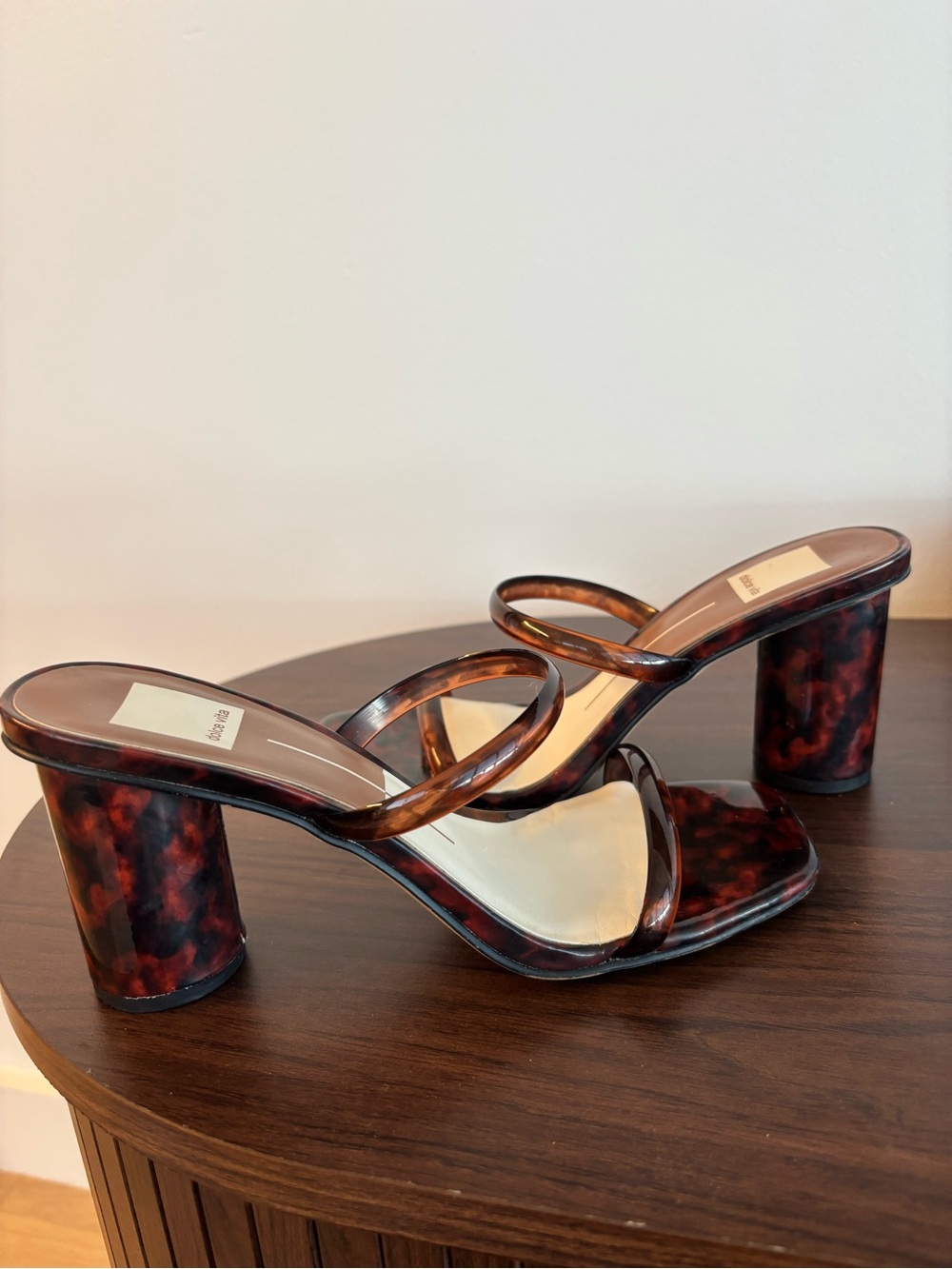 Dolce Vita Noles City Slides